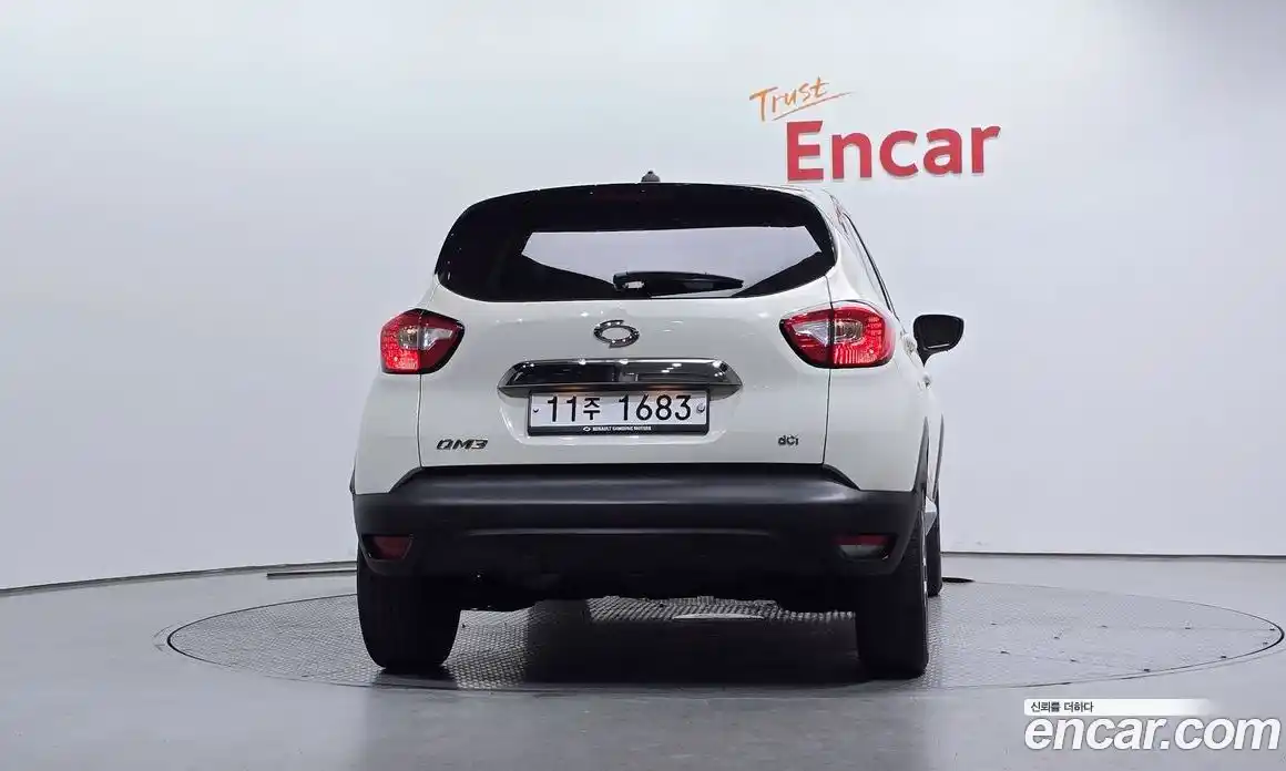 Renault QM3 2015 1.5 Автомат в Москве № 590175, фото 4