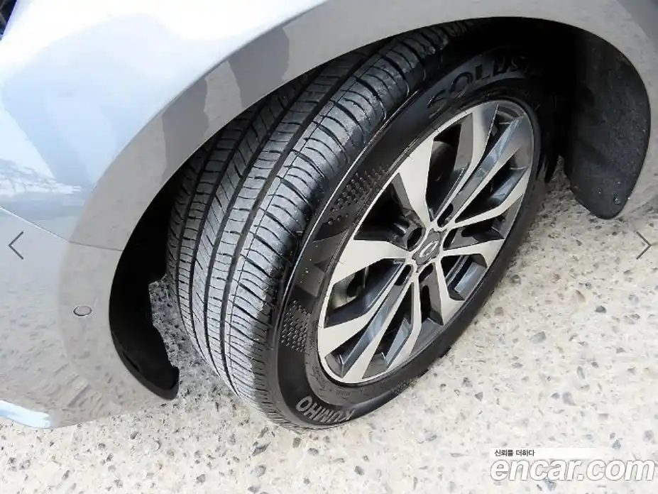 Renault SM6 2023 1.3 Автомат в Москве № 590295, фото 20