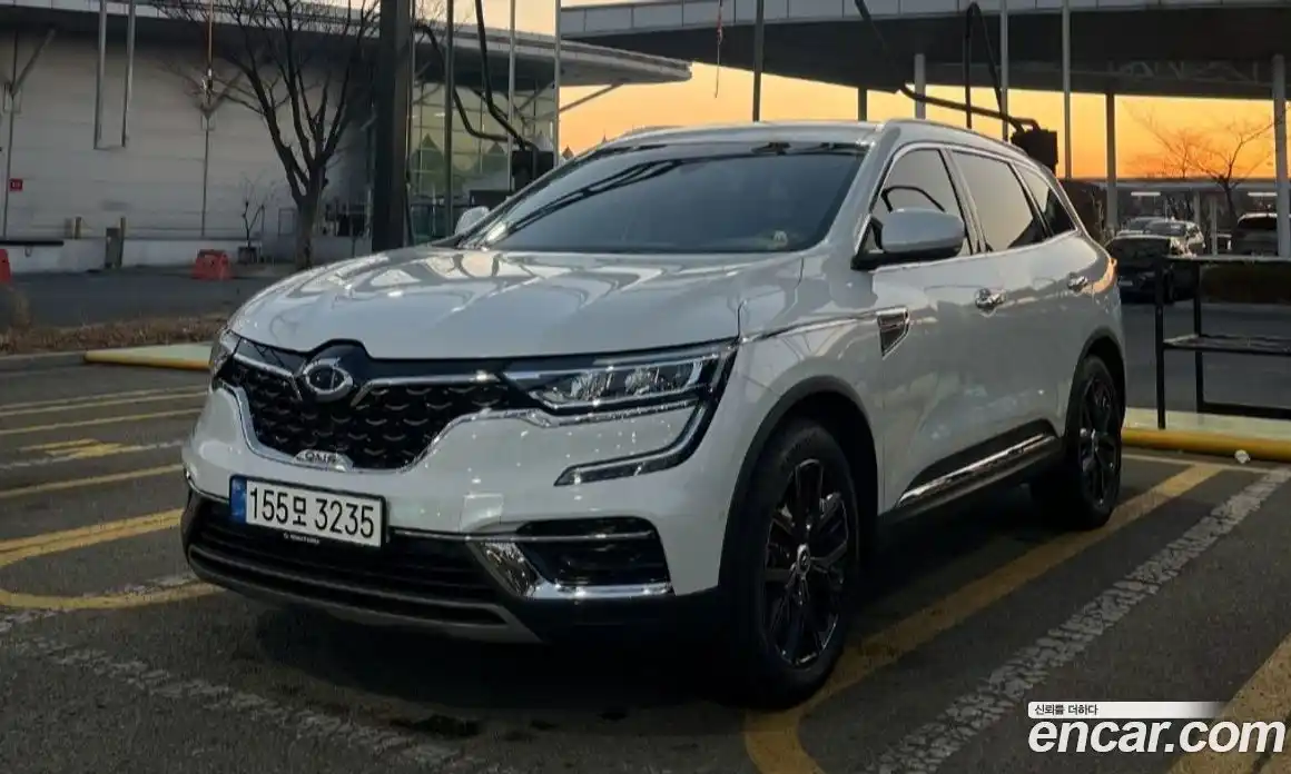 Renault QM6 2022 2.0 Вариатор в Москве № 590362, фото 3