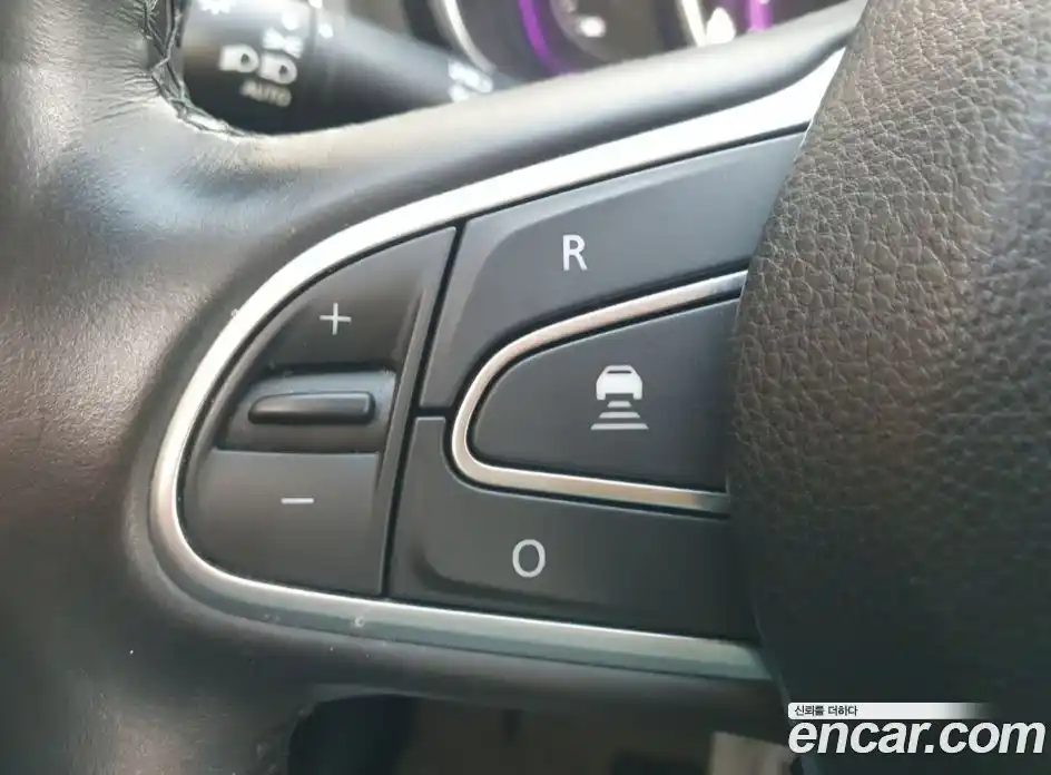 Renault QM6 2022 2.0 Вариатор в Москве № 590362, фото 6