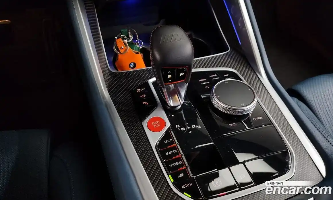 BMW XM 2023 4.4 Автомат в Москве № 590702, фото 9