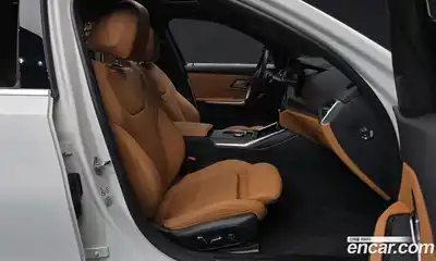 BMW 3-Series 2024 2.0 Автомат в Москве № 590705, миниатюра 11