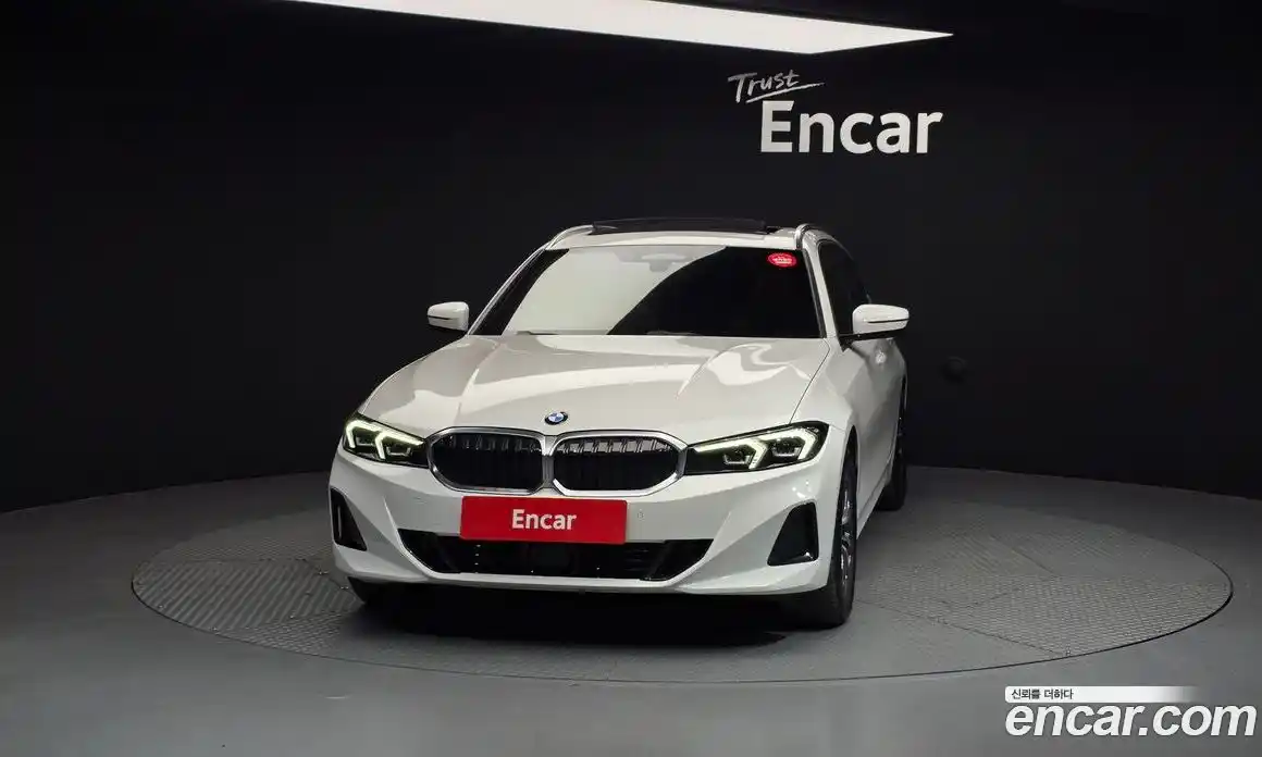 BMW 3-Series 2024 2.0 Автомат в Москве № 590705, фото 3