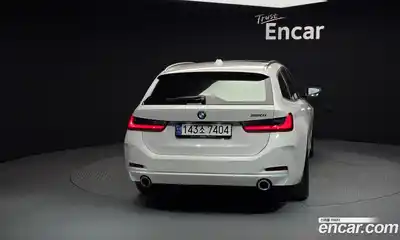 BMW 3-Series 2024 2.0 Автомат в Москве № 590705, миниатюра 4