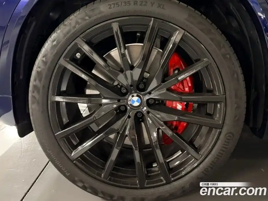 BMW X5 2024 4.4 Автомат в Москве № 590772, фото 13