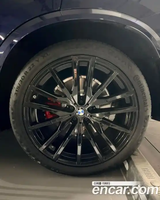 BMW X5 2024 4.4 Автомат в Москве № 590772, фото 5