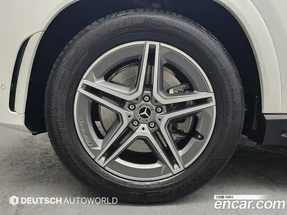 Mercedes-Benz GLE-Class 2023 2.0 Автомат в Москве № 591808, фото 5