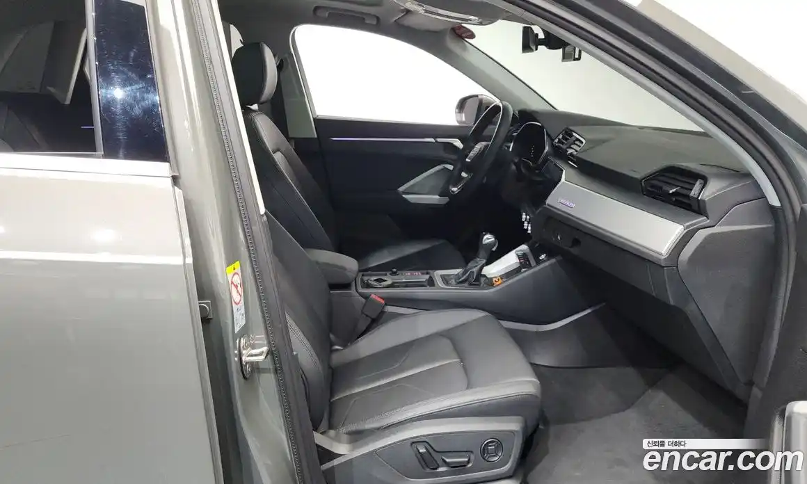 Audi Q3 2024 2.0 Автомат в Москве № 592878, фото 11