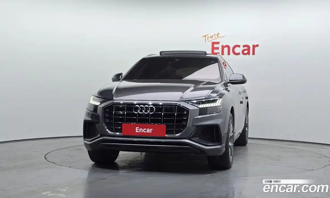 Audi Q8 2021 3.0 Автомат в Москве № 593031, фото 3