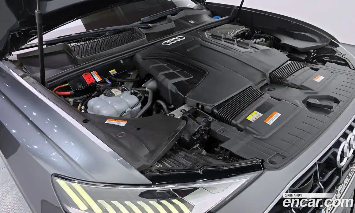 Audi Q8 2021 3.0 Автомат в Москве № 593031, фото 6