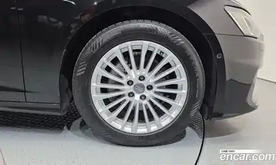 Audi A6 2021 2.0 Автомат в Москве № 593070, миниатюра 5