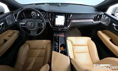 Volvo V60 2021 2.0 Автомат в Москве № 593767, миниатюра 7