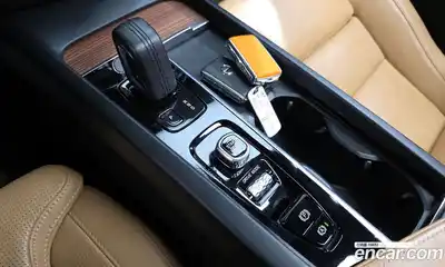 Volvo V60 2021 2.0 Автомат в Москве № 593767, миниатюра 9