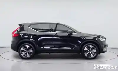 Volvo XC40 2024 2.0 Автомат в Москве № 593820, миниатюра 3