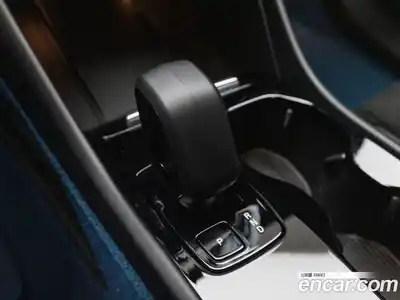 Volvo XC40 2024 0.2 Автомат в Москве № 593848, миниатюра 9