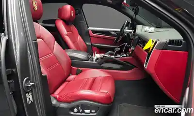 Porsche Cayenne 2019 3.0 Автомат в Москве № 594200, миниатюра 11