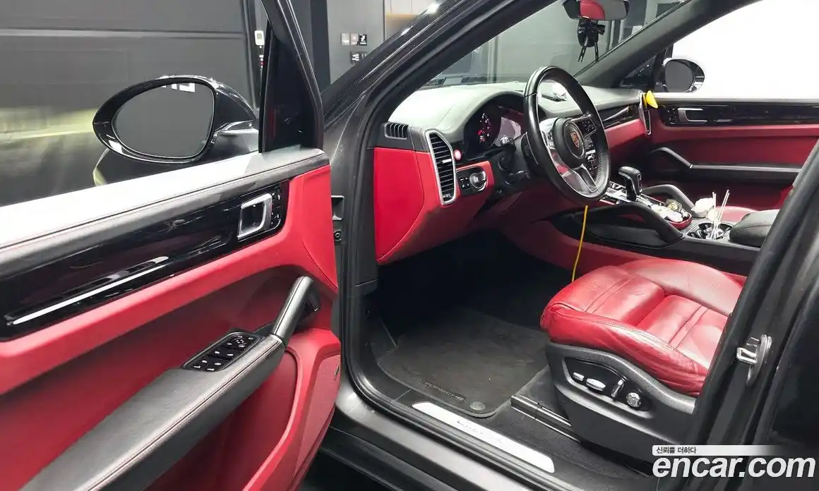 Porsche Cayenne 2019 3.0 Автомат в Москве № 594200, фото 10