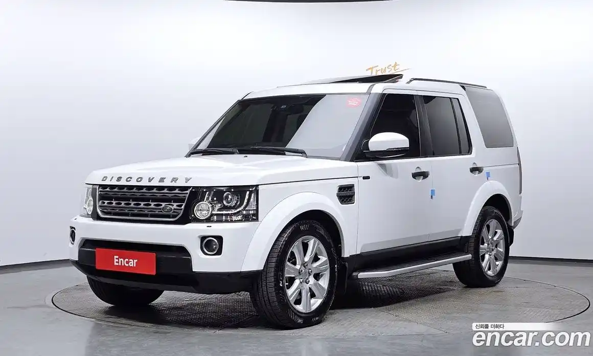 Land Rover Discovery 2016 3.0 Автомат в Москве № 594811, фото 1