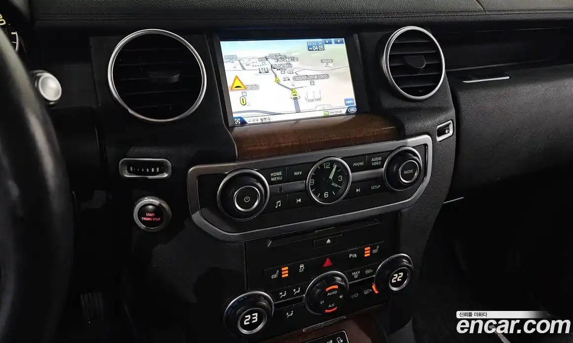 Land Rover Discovery 2016 3.0 Автомат в Москве № 594811, фото 17