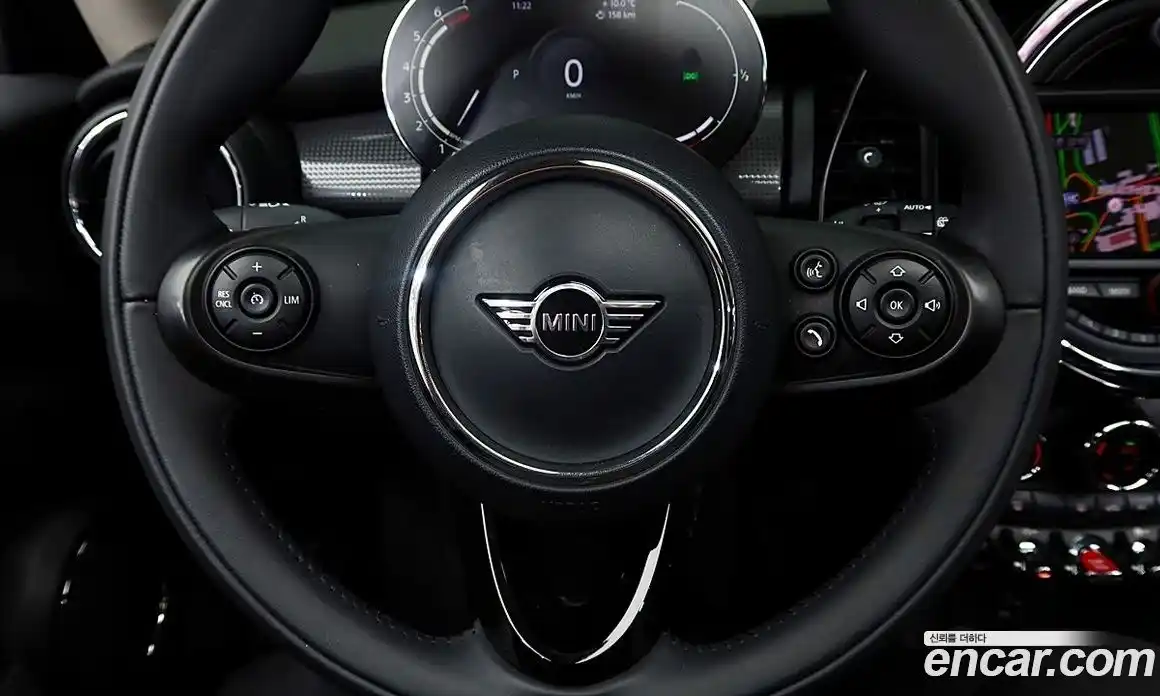 Mini Cooper 2021 1.5 Автомат в Москве № 595241, фото 13