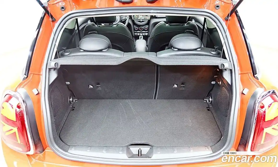 Mini Cooper 2021 1.5 Автомат в Москве № 595241, фото 5