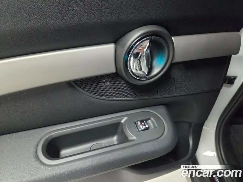 Mini Clubman 2023 2.0 Автомат в Москве № 595254, фото 13