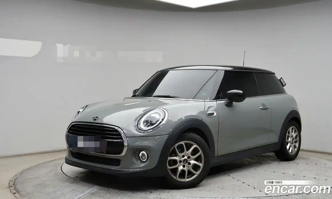 Mini Cooper 2021 1.5 Автомат в Москве № 595285, фото 3