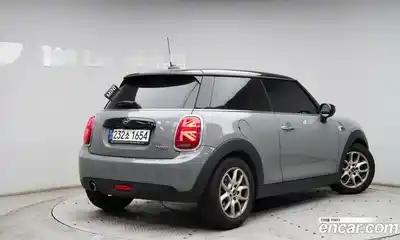 Mini Cooper 2021 1.5 Автомат в Москве № 595285, миниатюра 4