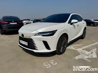 Lexus RX, 2025