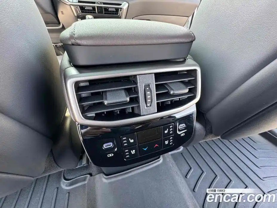 Lexus RX 2025 2.5 Автомат в Москве № 595520, фото 17