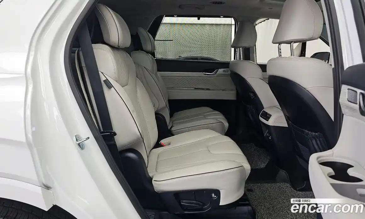 Hyundai Palisade 2023 3.8 Автомат в Москве № 607735, фото 12