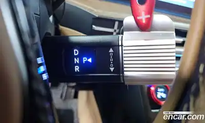 Hyundai Santa Fe 2024 1.6 Автомат в Москве № 607927, миниатюра 9