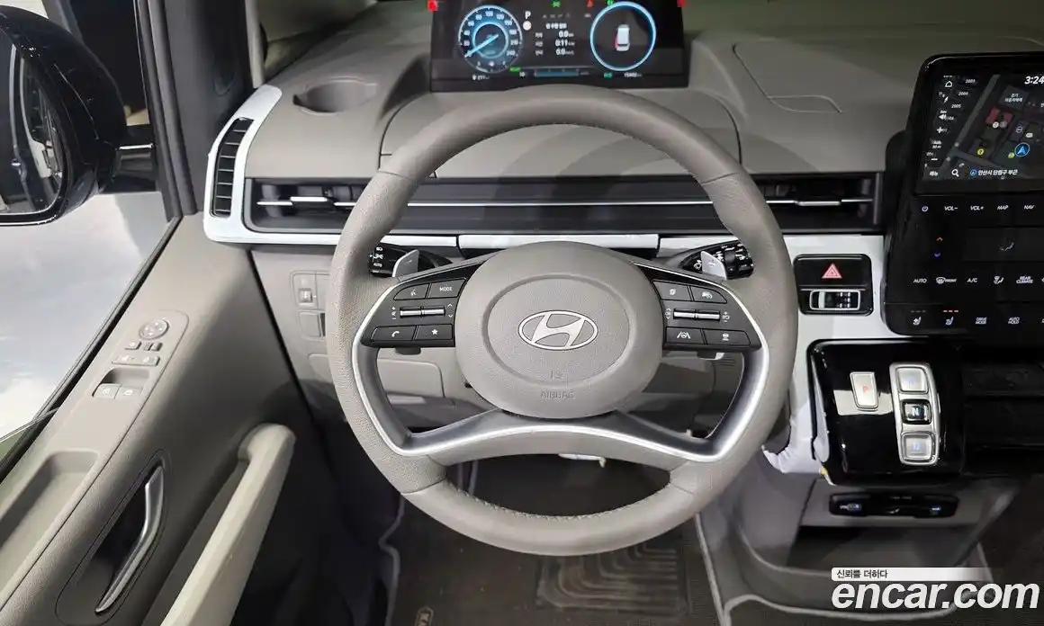 Hyundai Staria 2025 1.6 Автомат в Москве № 608049, фото 13