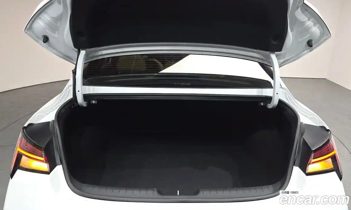 Hyundai Avante 2025 1.6 Автомат в Москве № 608137, фото 19