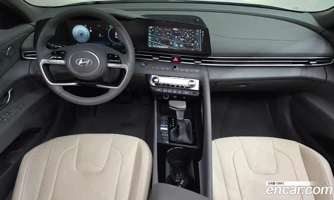 Hyundai Avante 2025 1.6 Автомат в Москве № 608137, фото 6