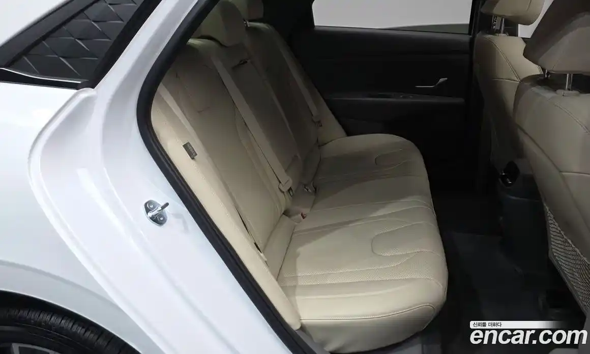 Hyundai Avante 2025 1.6 Автомат в Москве № 608137, фото 10