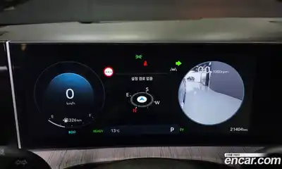 Hyundai Santa Fe 2024 1.6 Автомат в Москве № 608297, миниатюра 8