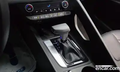 Hyundai Avante 2023 1.6 Автомат в Москве № 608512, миниатюра 9