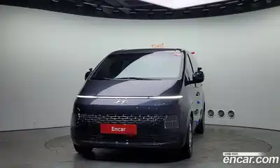 Hyundai Staria 2024 2.2 Автомат в Москве № 608652, миниатюра 3