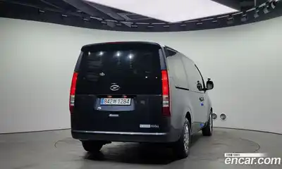 Hyundai Staria 2024 2.2 Автомат в Москве № 608652, миниатюра 4