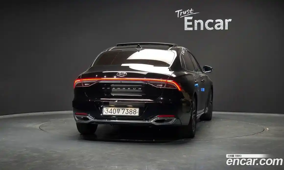 Hyundai Grandeur 2022 3.0 Автомат в Москве № 608874, фото 4