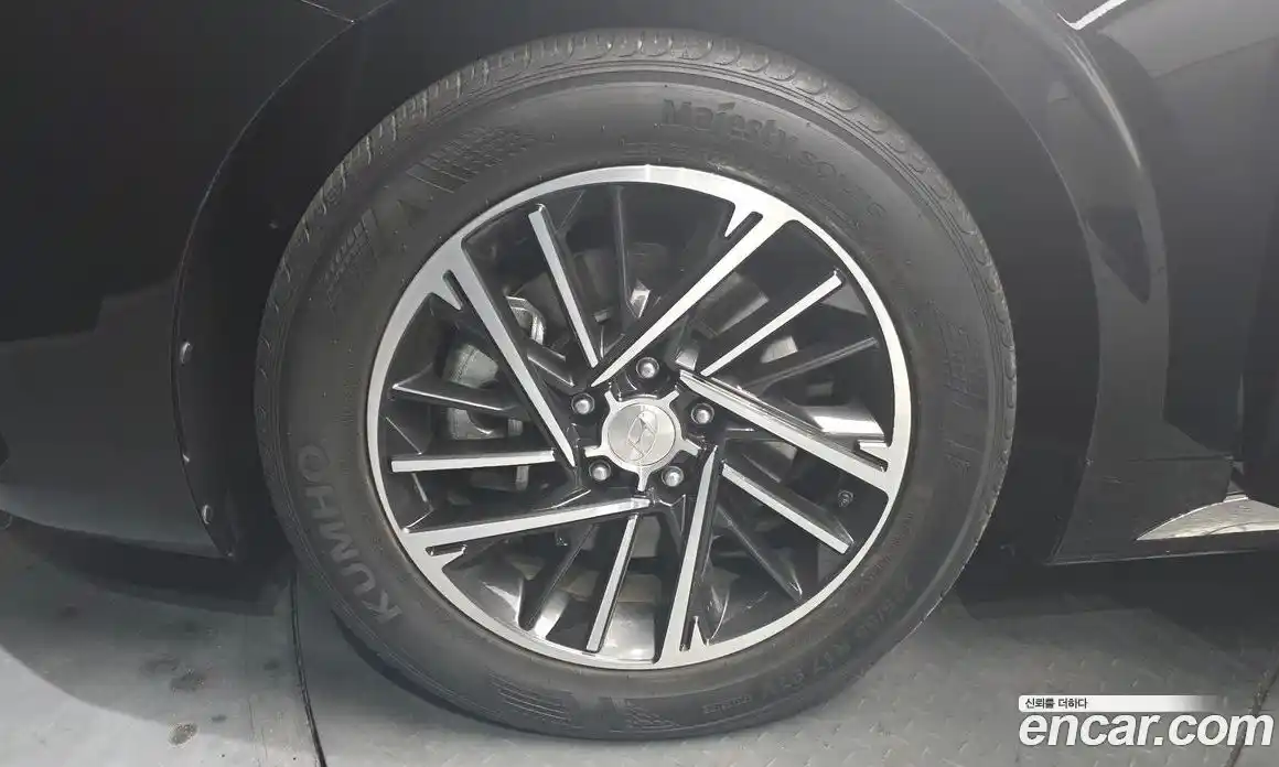 Hyundai Grandeur 2022 3.0 Автомат в Москве № 608874, фото 5