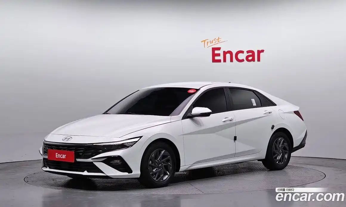 Hyundai Avante 2024 1.6 Автомат в Москве № 608980, фото 1