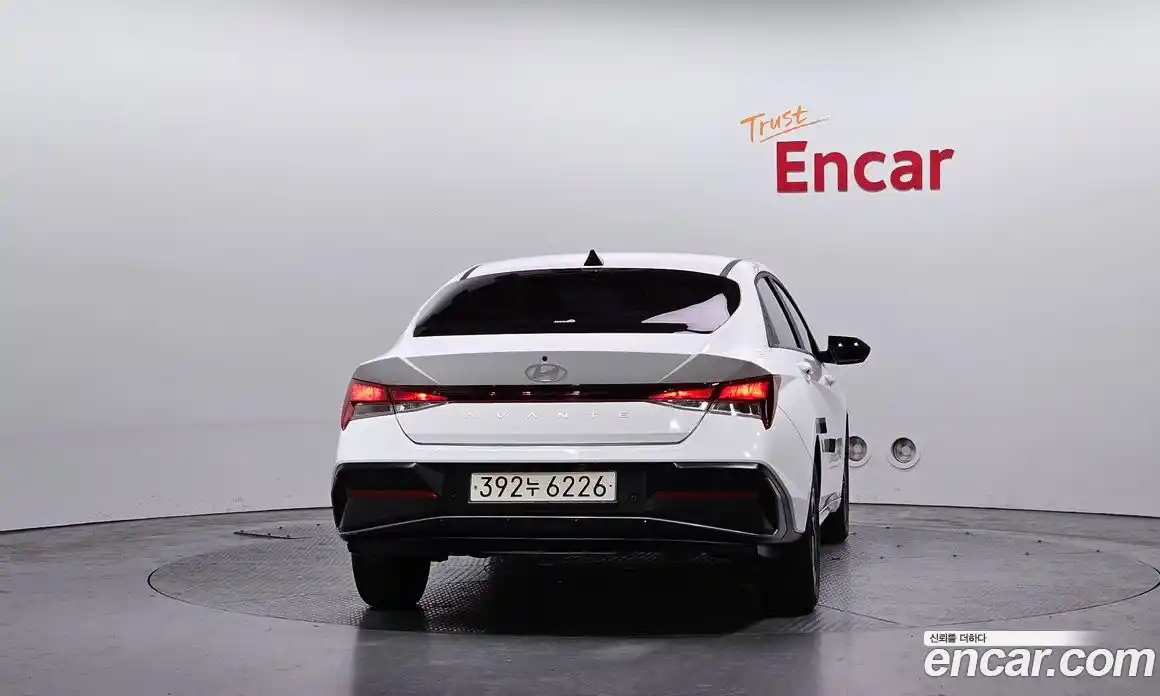 Hyundai Avante 2024 1.6 Автомат в Москве № 608980, фото 4