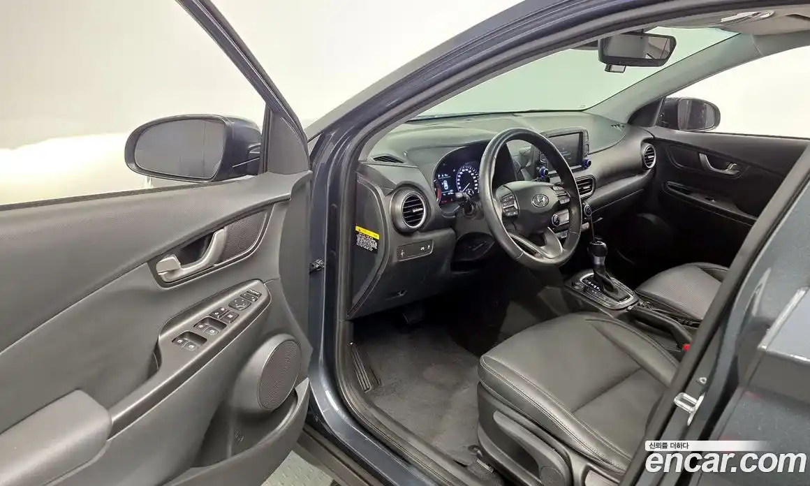 Hyundai Kona 2020 1.6 Автомат в Москве № 609290, фото 10