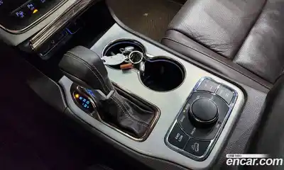 Jeep Cherokee 2018 3.0 Автомат в Москве № 609615, миниатюра 9