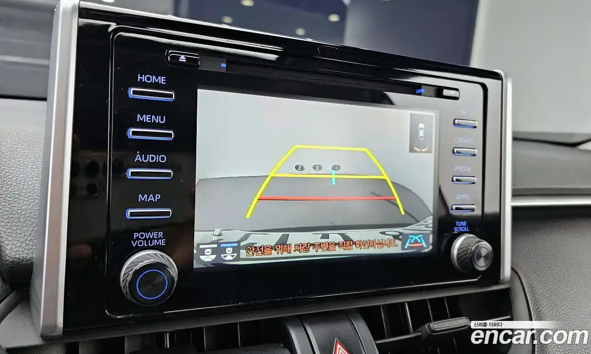 Toyota RAV4 2019 2.5 Автомат в Москве № 609811, фото 16