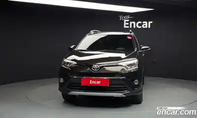 Toyota RAV4 2017 2.5 Автомат в Москве № 609860, миниатюра 3