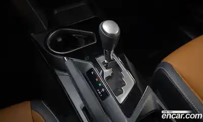 Toyota RAV4 2017 2.5 Автомат в Москве № 609860, миниатюра 9