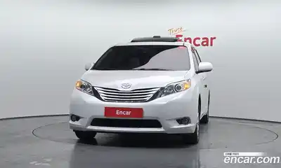 Toyota Sienna 2014 3.5 Автомат в Москве № 609869, миниатюра 3